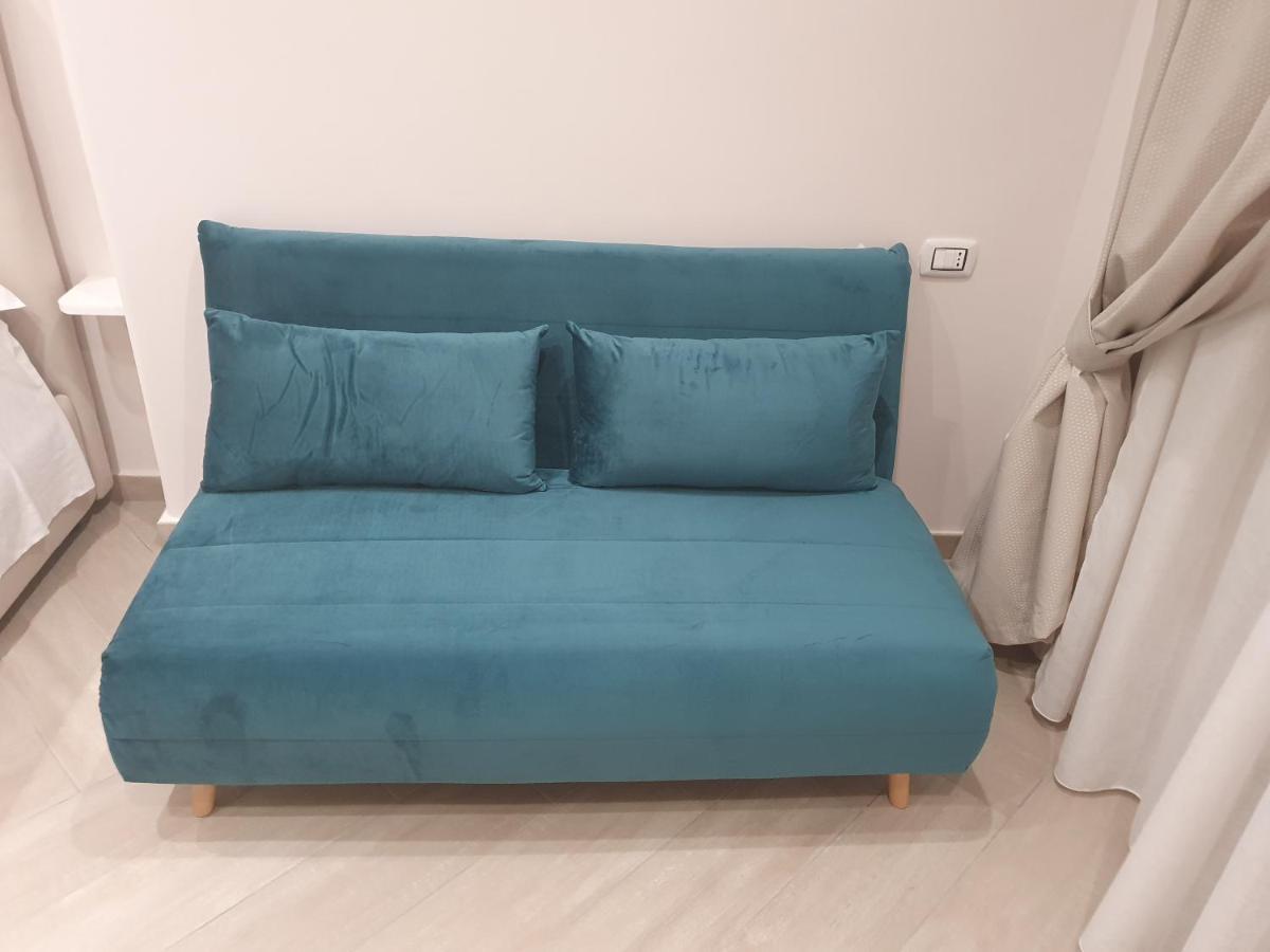 לינה וארוחת בוקר נאפולי Dimora Costantino מראה חיצוני תמונה